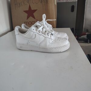 Kids size 6 AF1